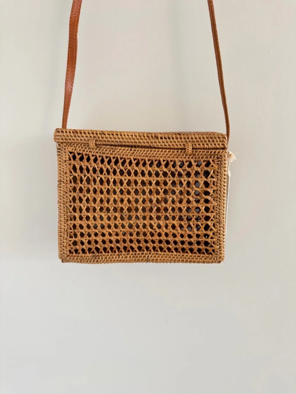 NWT Bembien Flora Rattan Crossbody Bag Leather Strap Boho Summer Natural Purse - Picture 5 of 9